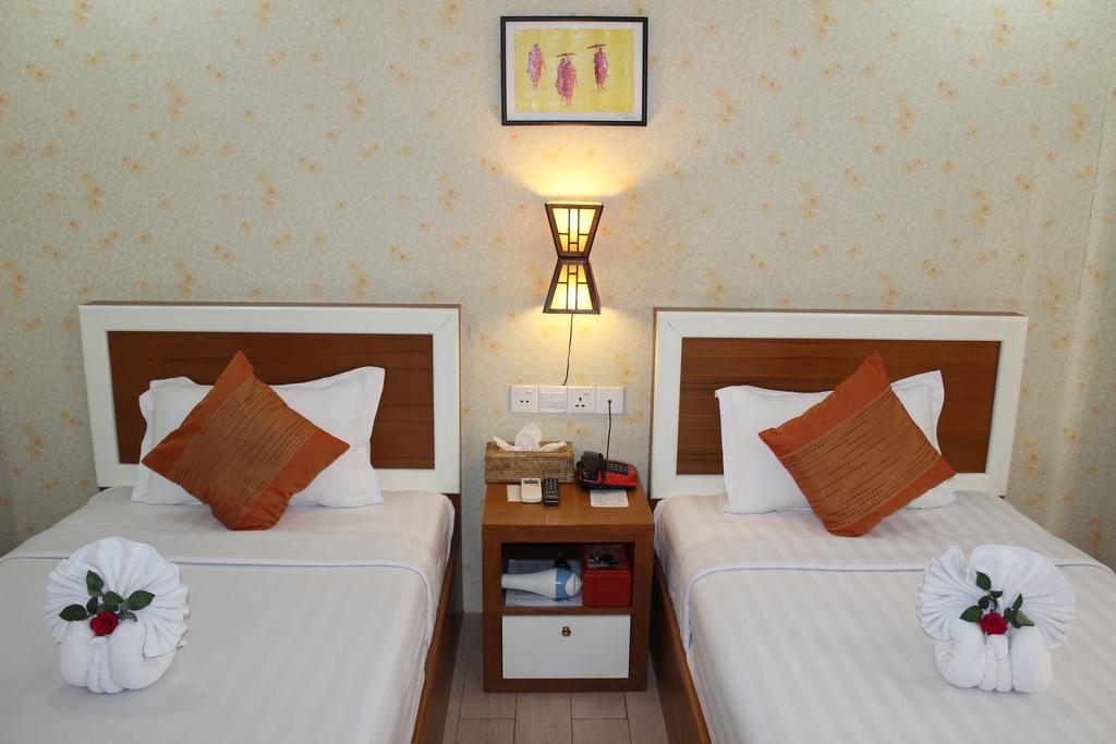 Hotel Kan Kaw Yangon Phòng bức ảnh
