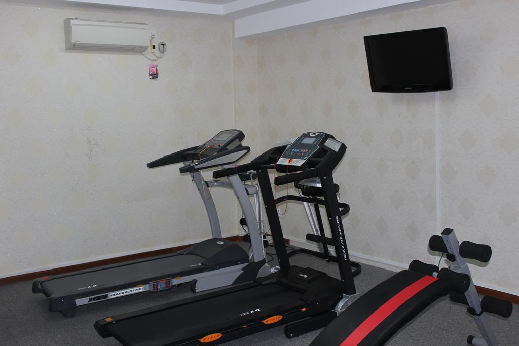 Hotel Kan Kaw Yangon Ngoại thất bức ảnh