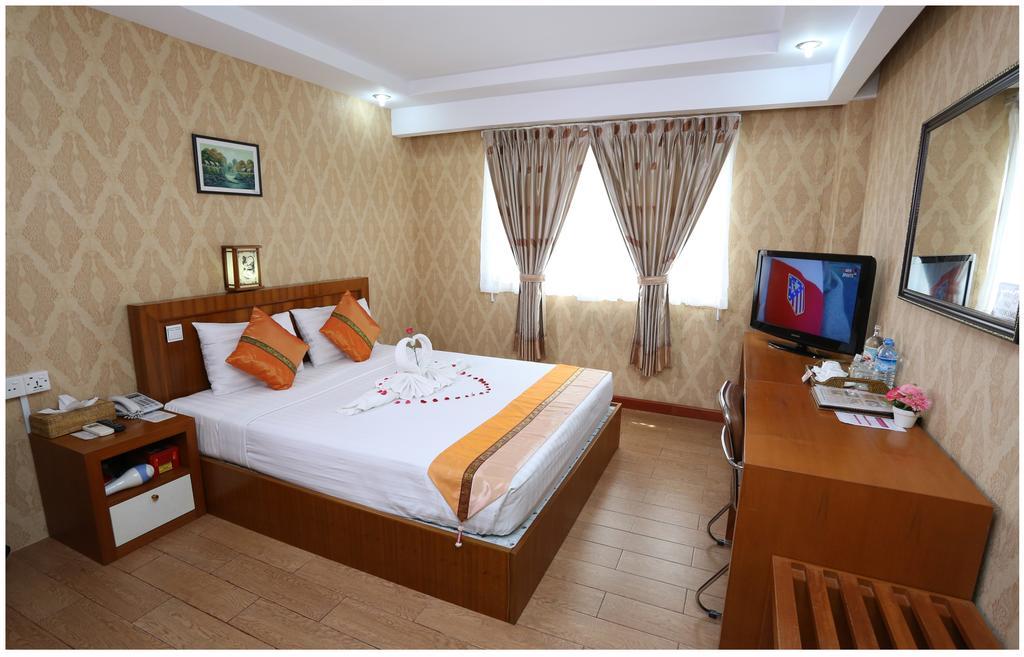 Hotel Kan Kaw Yangon Phòng bức ảnh