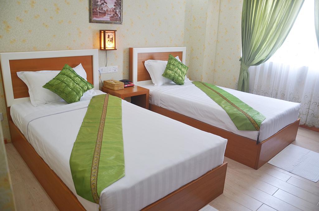 Hotel Kan Kaw Yangon Ngoại thất bức ảnh