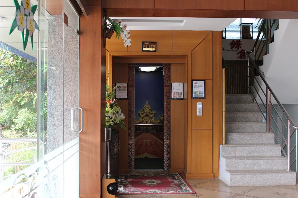 Hotel Kan Kaw Yangon Ngoại thất bức ảnh