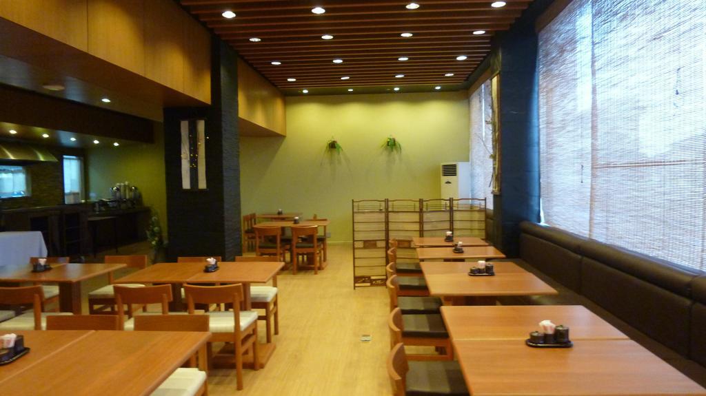 Hotel Kan Kaw Yangon Ngoại thất bức ảnh
